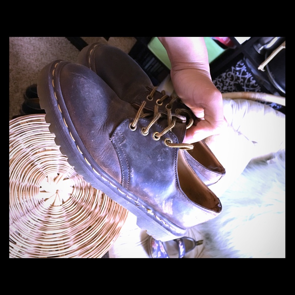 Brown made in England original dr martens